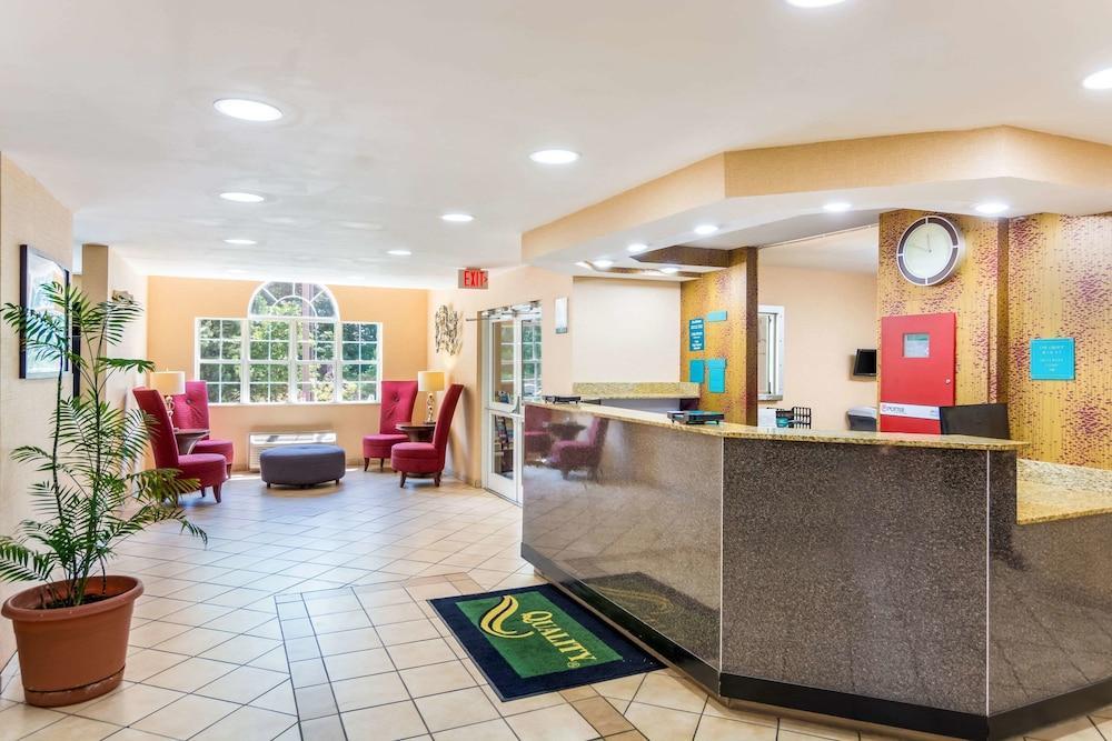Quality Inn Chester - South Richmond Екстер'єр фото