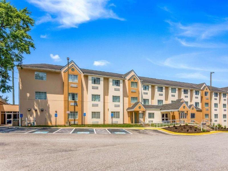Quality Inn Chester - South Richmond Екстер'єр фото