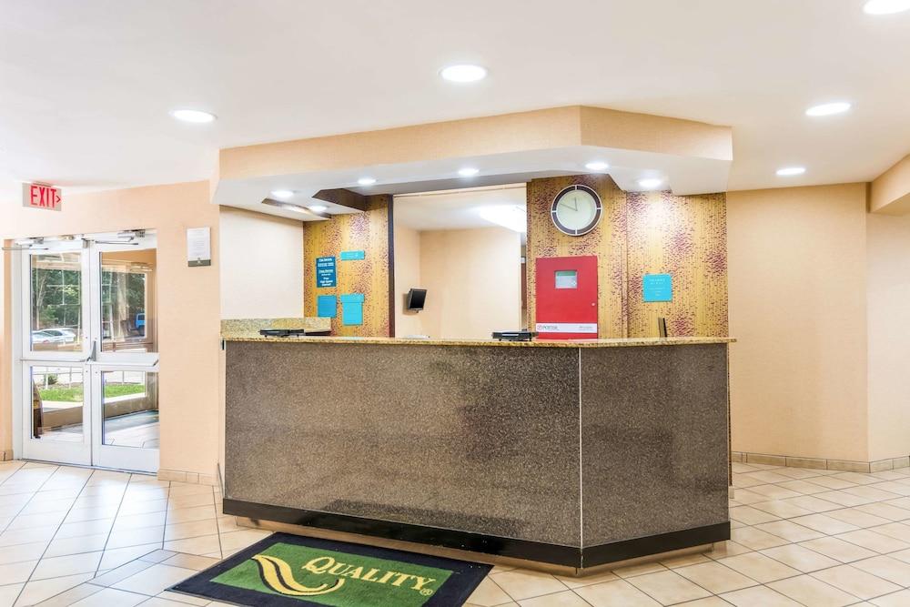 Quality Inn Chester - South Richmond Екстер'єр фото