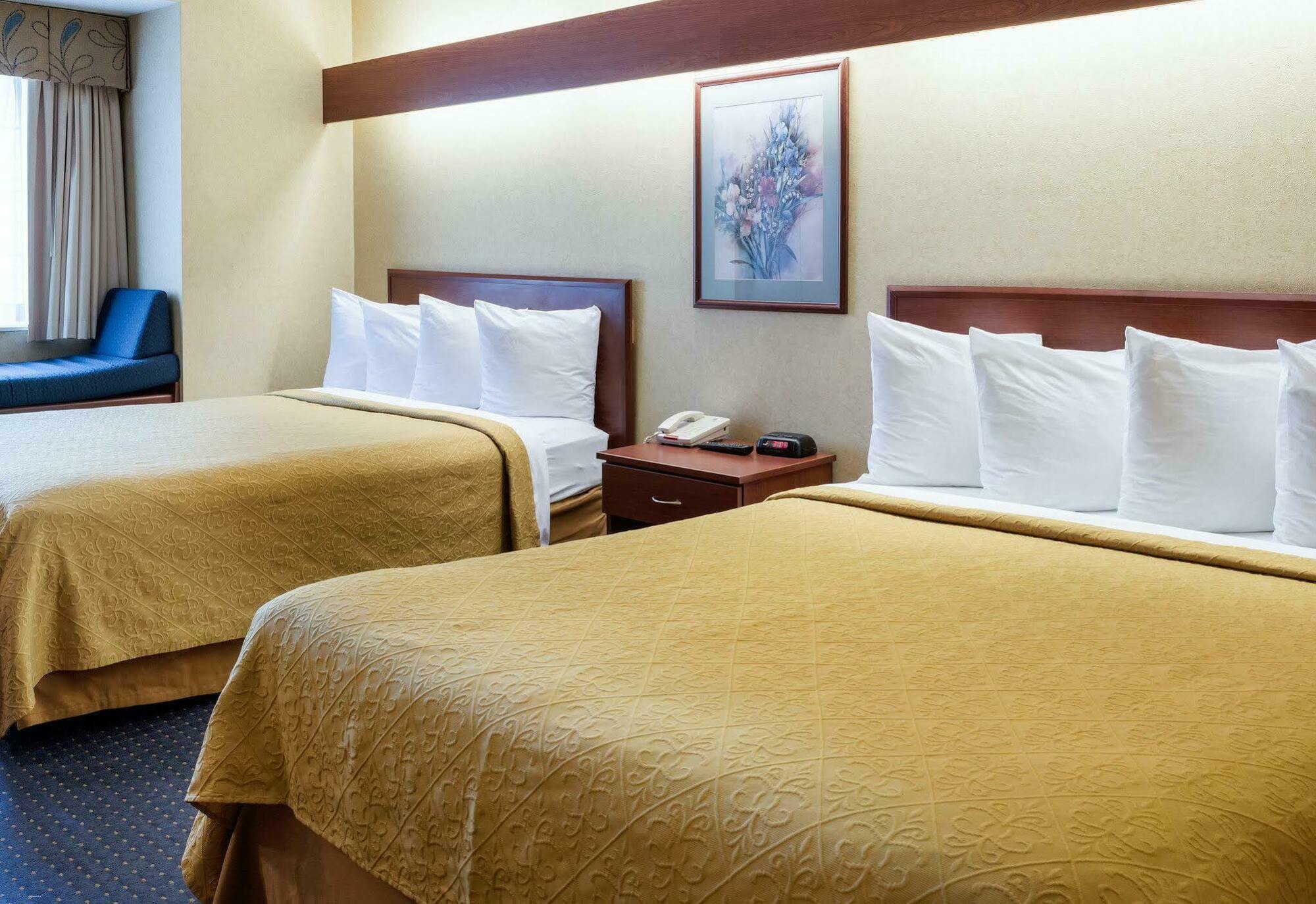 Quality Inn Chester - South Richmond Екстер'єр фото